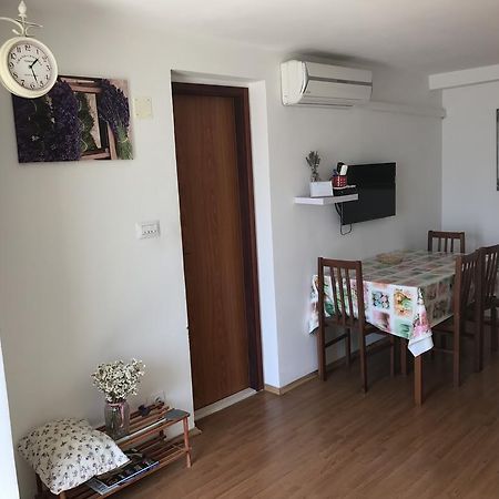 Apartment Culic Podstrana Zewnętrze zdjęcie
